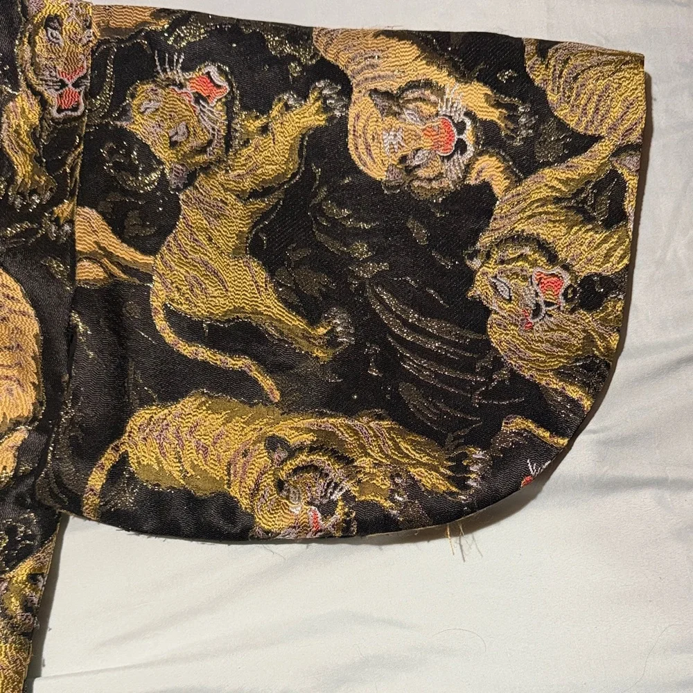 Tiger Print Kimono Jacket - Picture 3 of 4